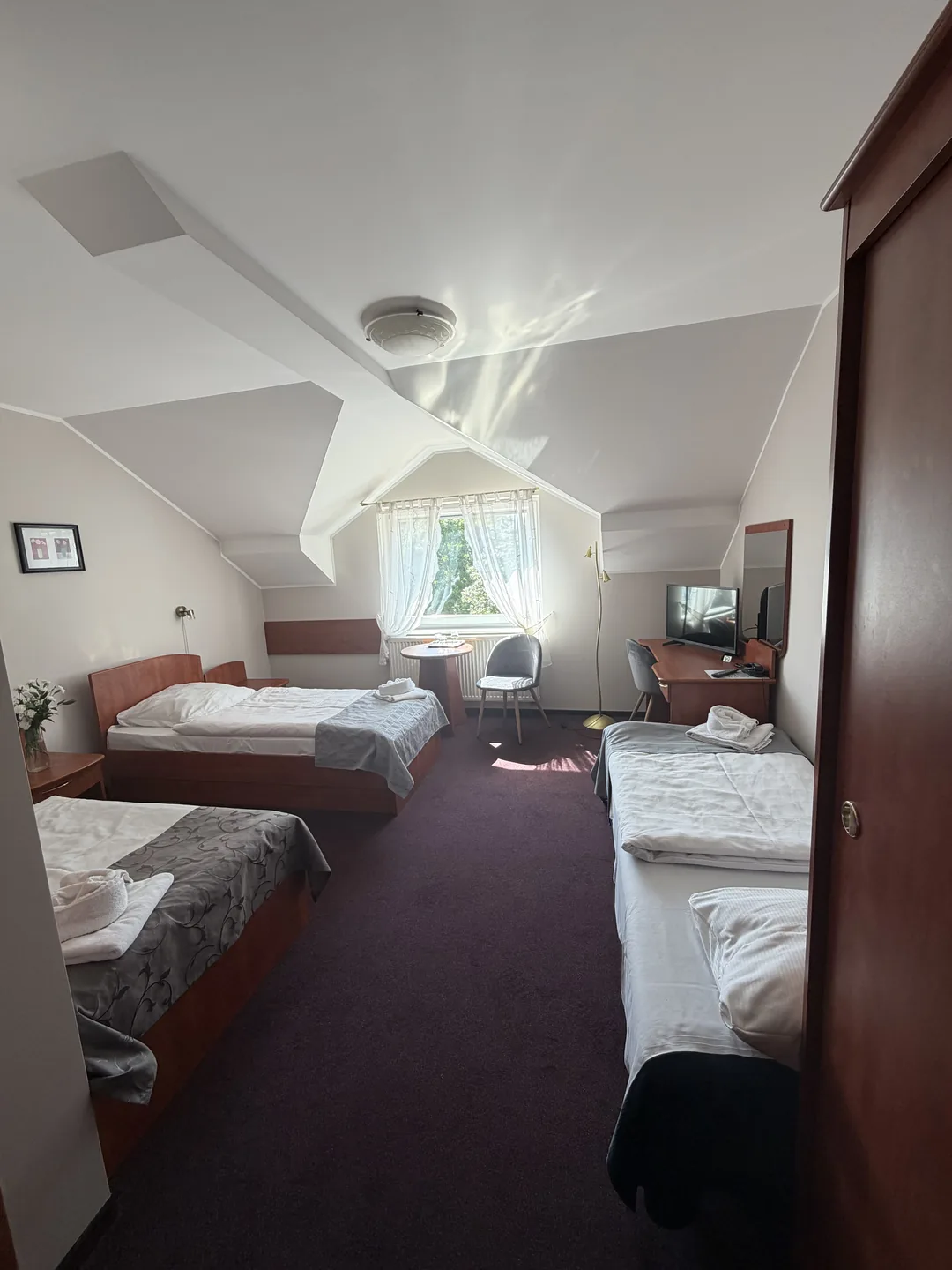 Pokój 3-osobowy w hotelu Dowhań